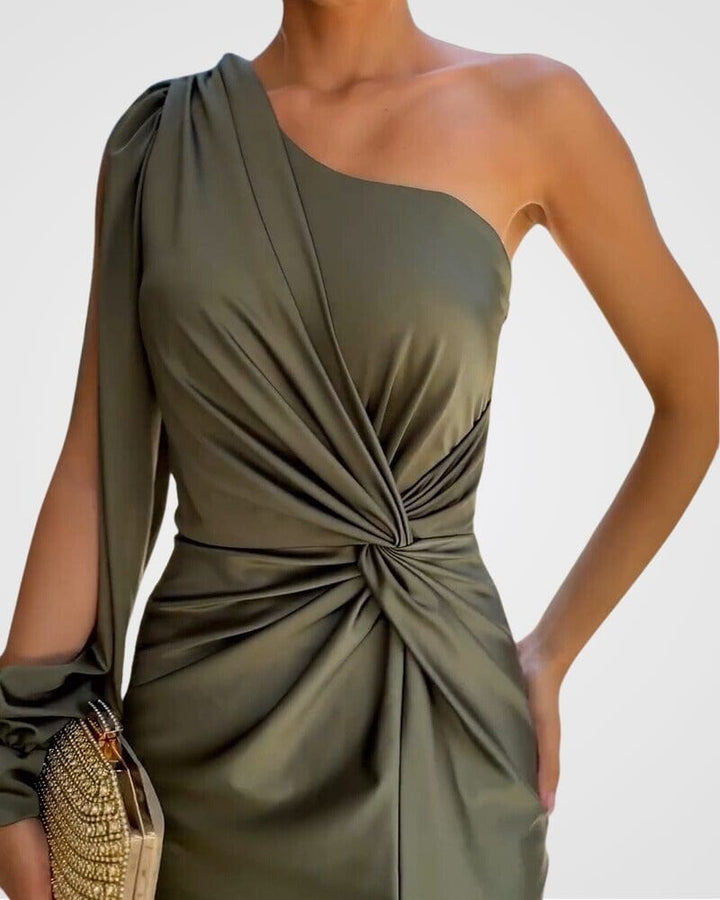 Kelly  | Elegant Cocktail Dress