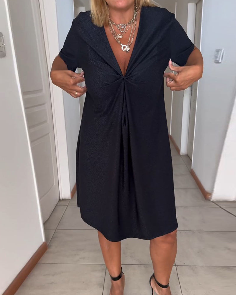 Els | Short-sleeve dress with V-neck