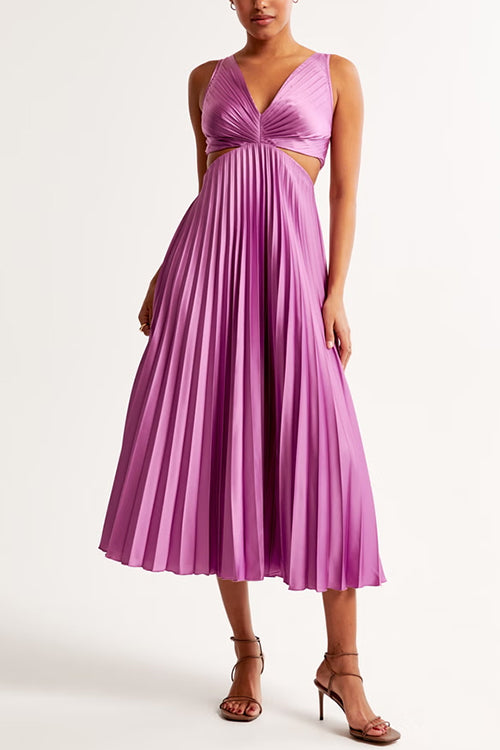 Elsa | Elegant Pleated Maxidress