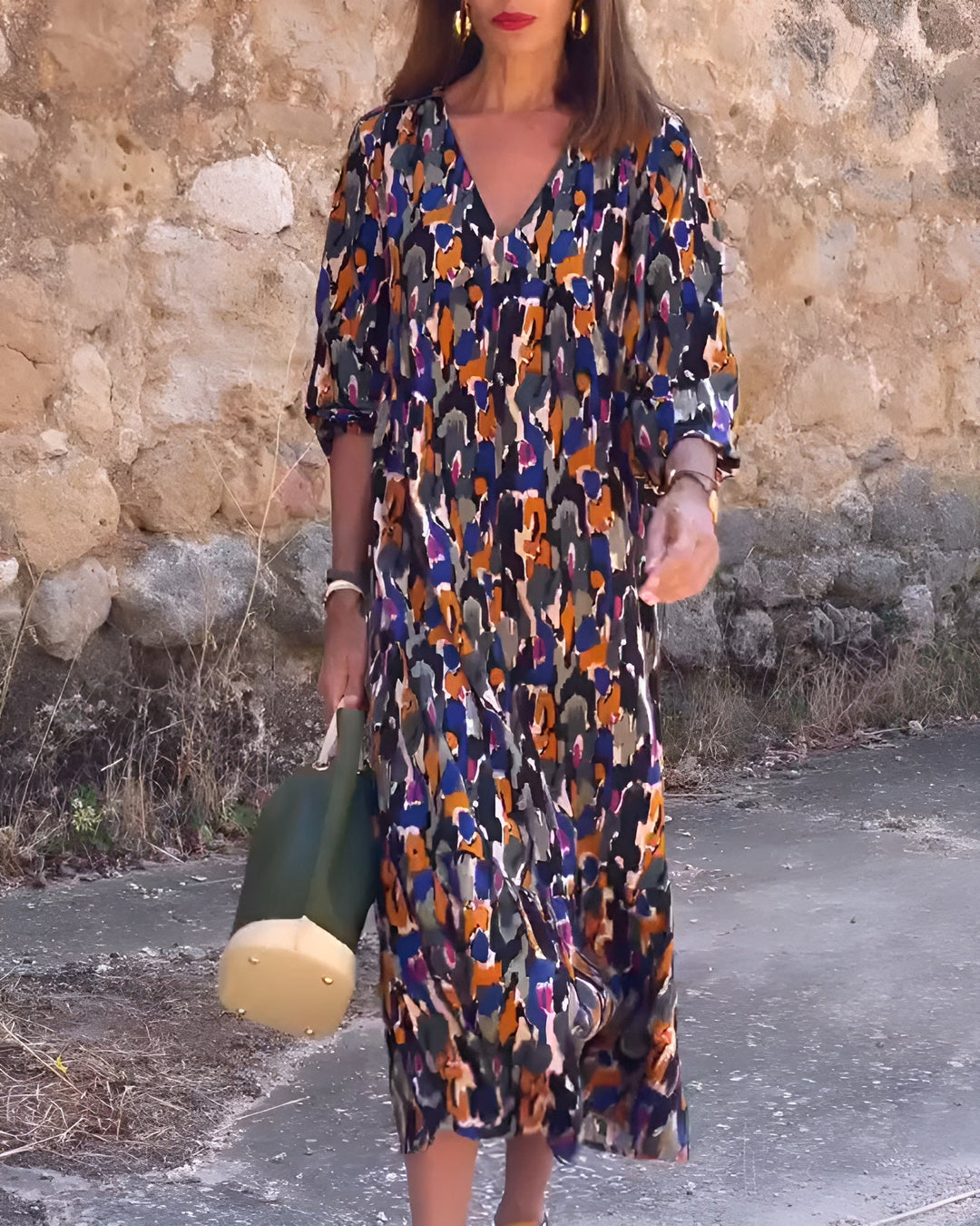 Nathalie | V-neck dress with retro pattern