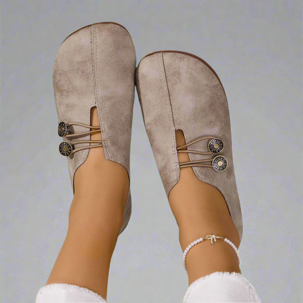 Kreszentia | Moccasins
