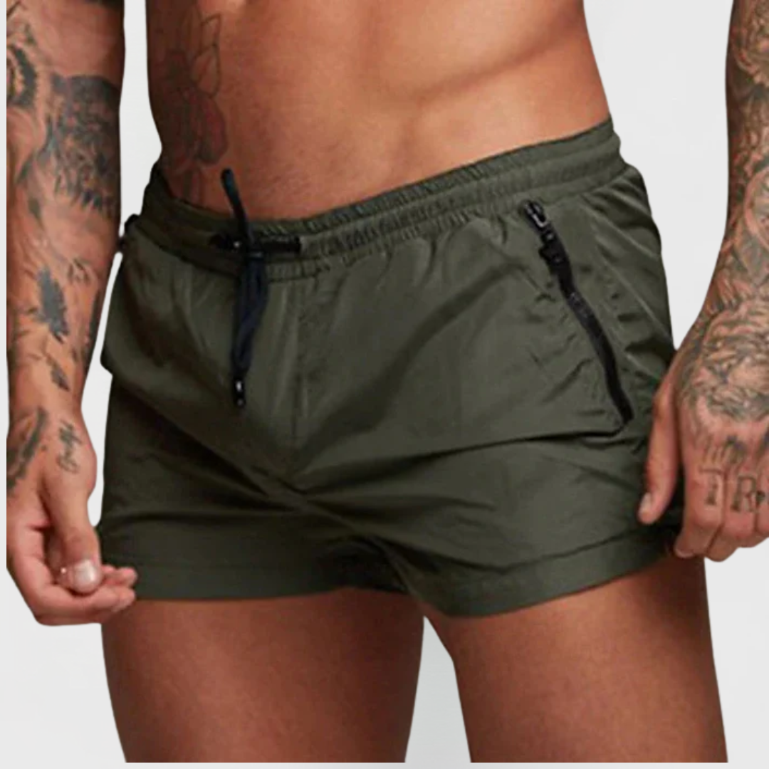 Enzo  | The short costume for a bold and functional style