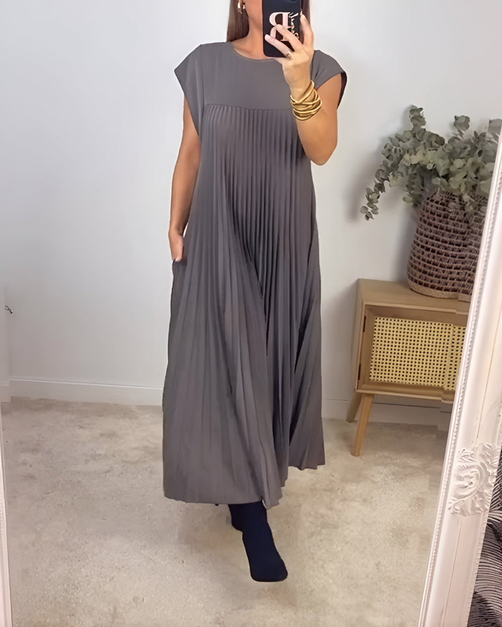 Simone | Light and Elegant Pleated Dress