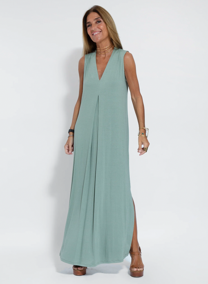 Solana - Ensemble consisting of a long, figure-hugging dress and a vest