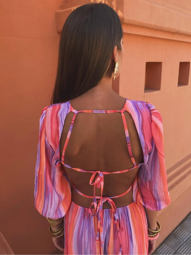 Solo - Elegant Backless Dress