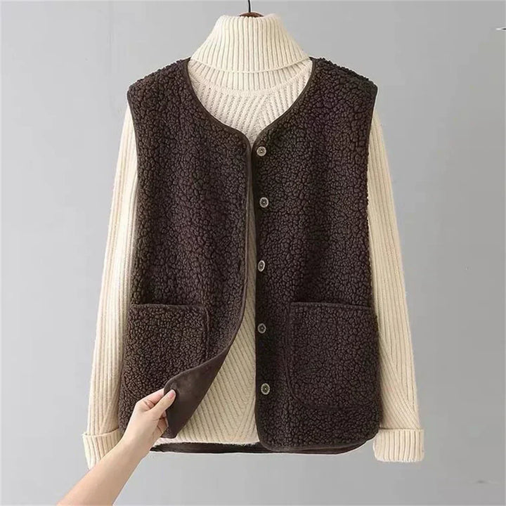 Klara  | THE FLEECE VEST