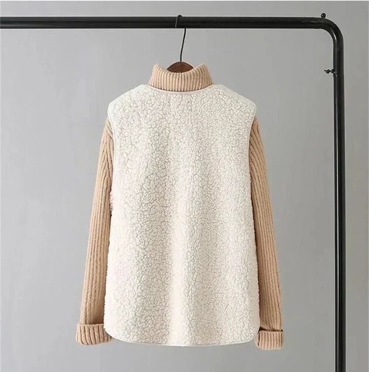Klara  | THE FLEECE VEST