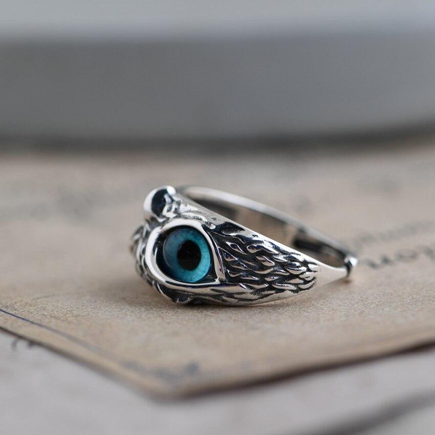 Lucky Sole Adjustable Ring made of Silver and Opal