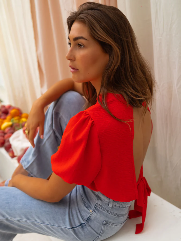 LORENA  | The Cropped Blouse