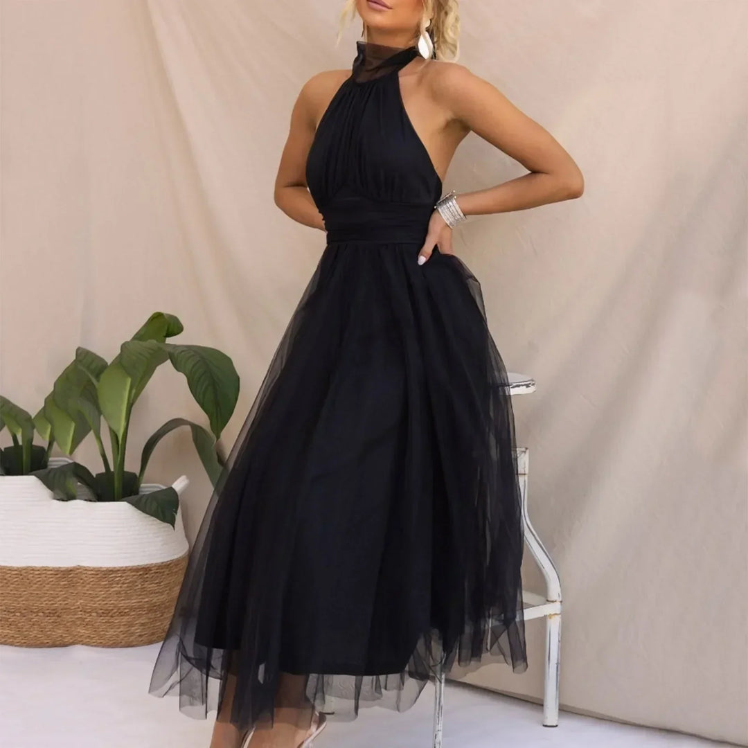 Coraline  - Elegant Sleeveless Dress