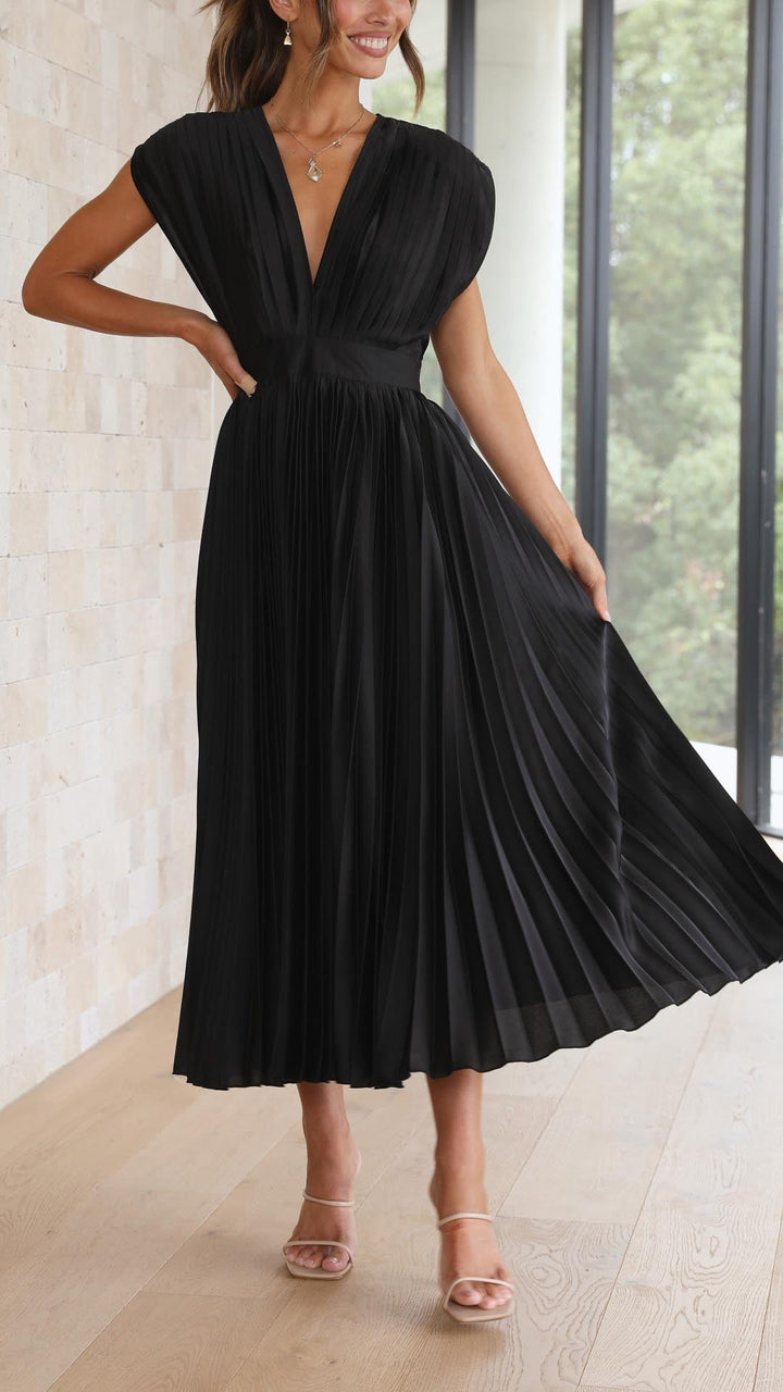 Alexis - Elegant Pleated Dress