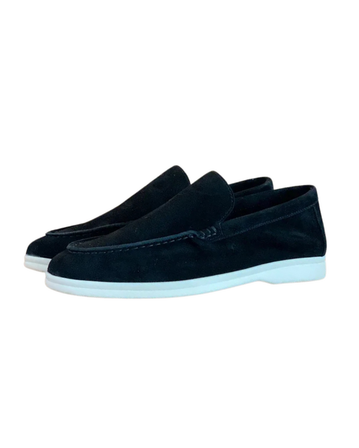 Elegant suede shoes for men