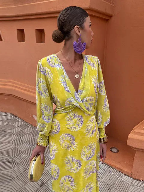 Candle - Women's midi dress with twisted print