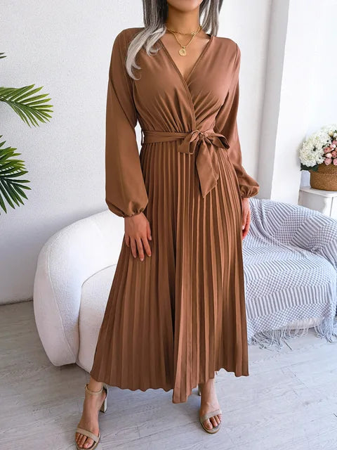 Daisy - Women's V-Neck Pleated Maxi Dress Long Sleeve