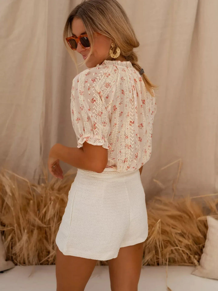 ELINA  | The Flower Blouse