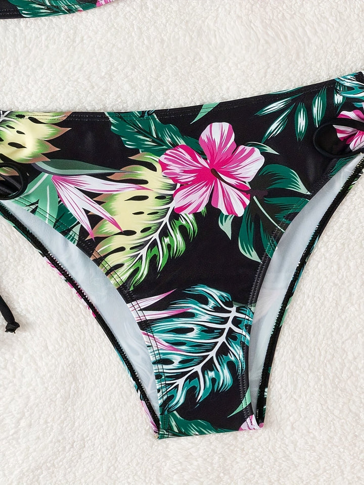 Fiora | Sculpting Bikini with Underwire and Tropical Floral Pattern for Summer