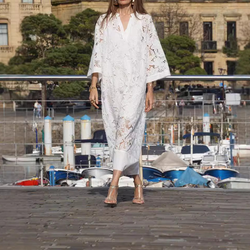 Sophie   | Elegant dress with borders