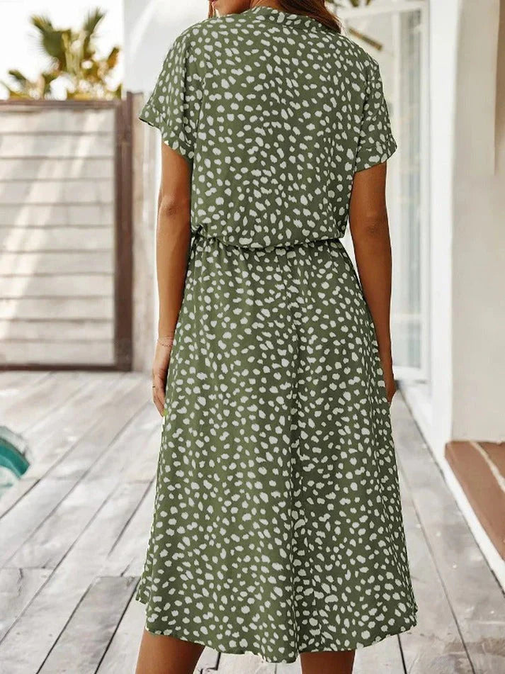 Rosea Dress with V-Neck and Ruffles
