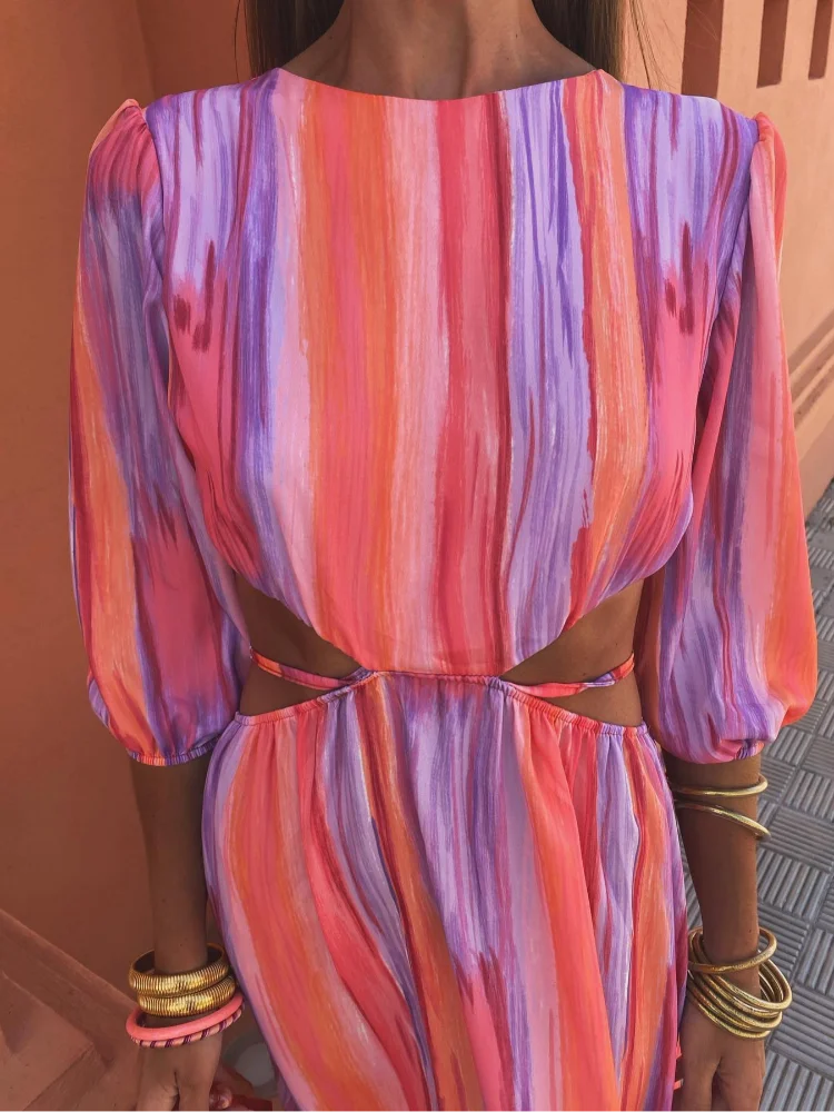 Paloma  - Elegant dress with cut-out