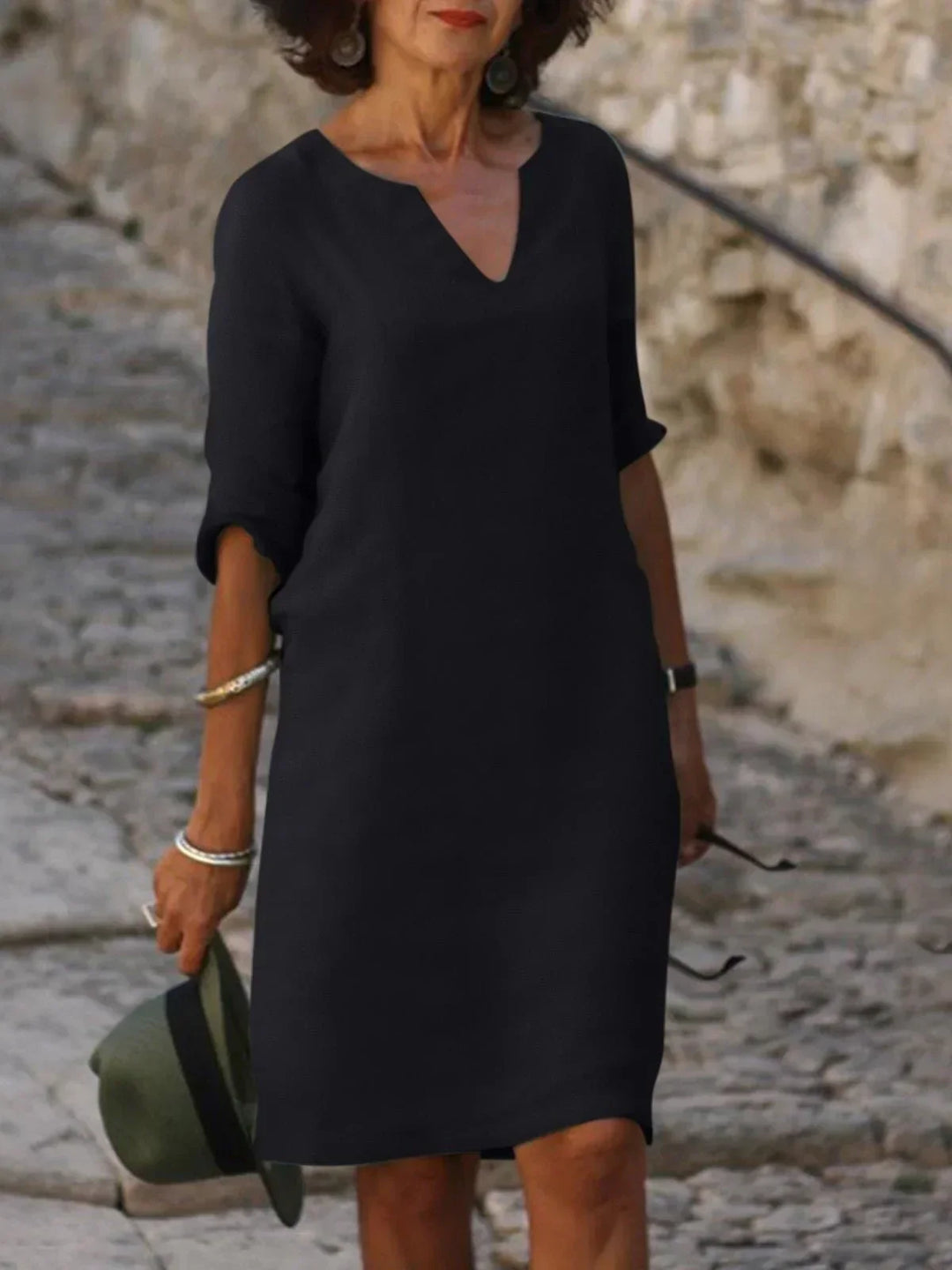 Saoirse - V-Neck Dress that Conceals the Belly