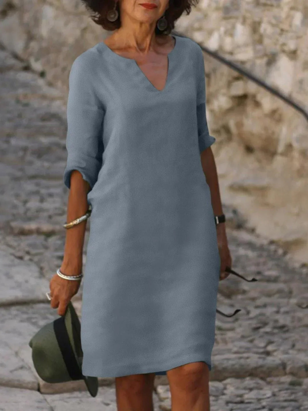 Saoirse - V-Neck Dress that Conceals the Belly